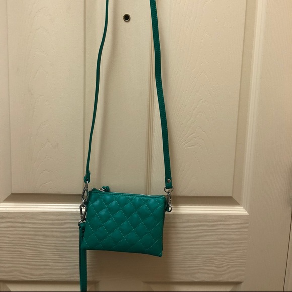 Charming Charlie Handbags - Green cross body / wristlet